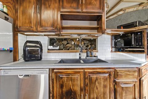 Tiny photo for 454 E 570 S, Nephi, UT 84648 (MLS # 2126960)