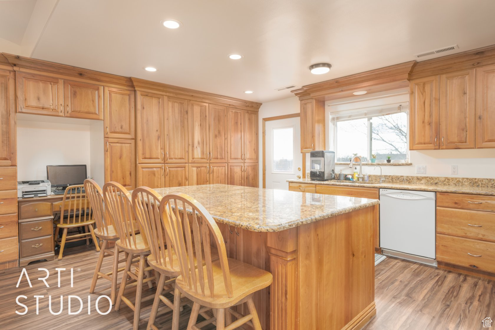 SHORT CREEK 1 - Residential
