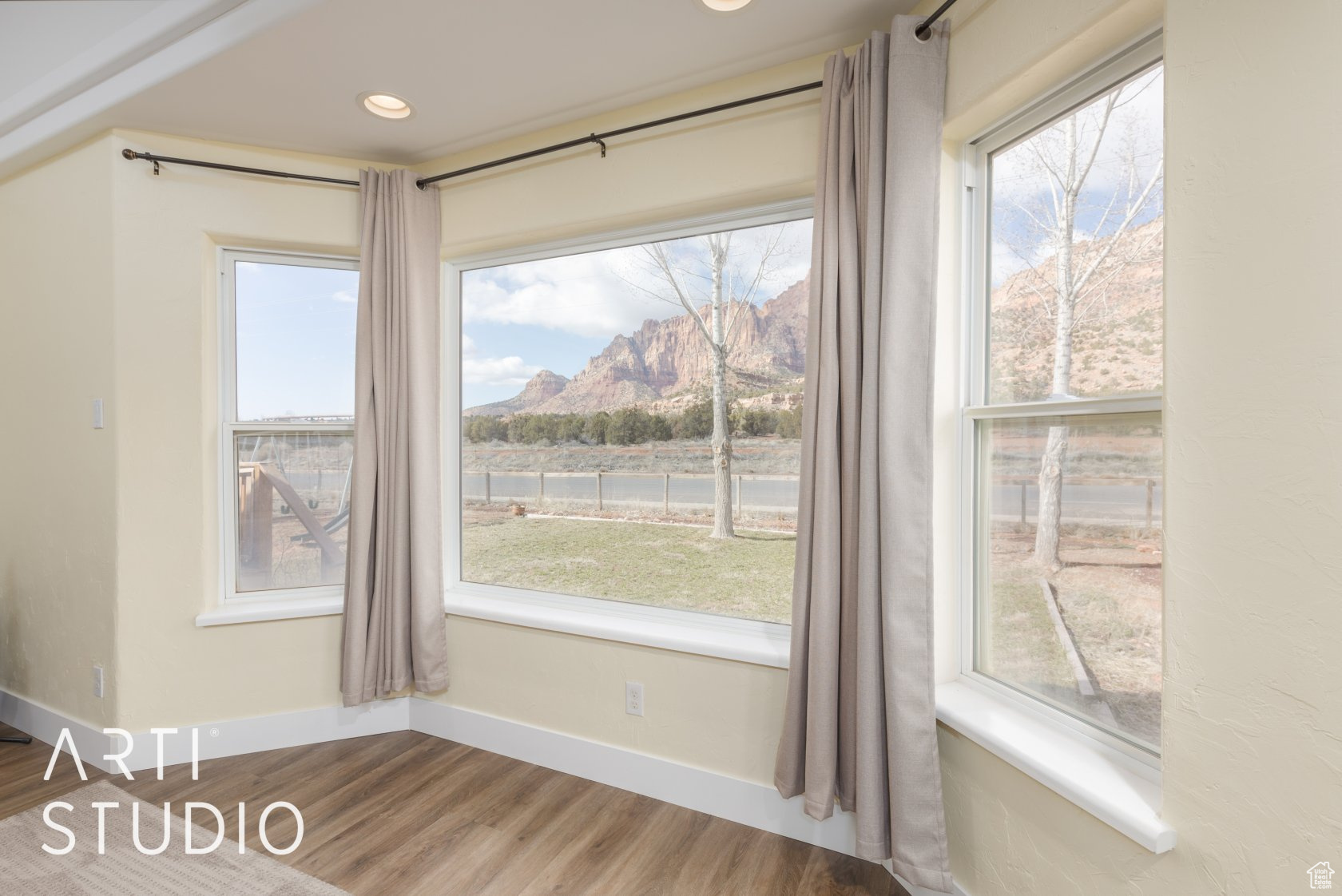 SHORT CREEK 1 - Residential