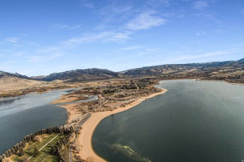 Tiny photo for 6611 E 100 S, Huntsville, UT 84317 (MLS # 2166830)