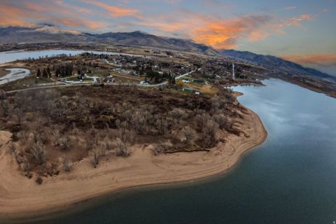 Tiny photo for 6611 E 100 S, Huntsville, UT 84317 (MLS # 2166830)