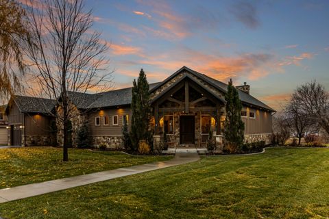 Tiny photo for 6611 E 100 S, Huntsville, UT 84317 (MLS # 2166830)