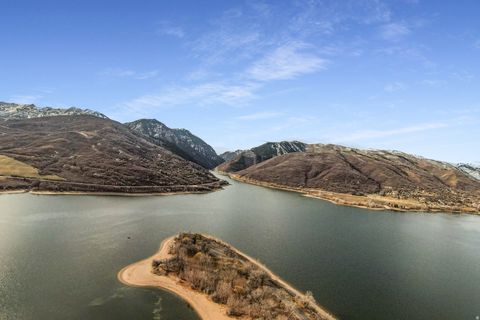 Tiny photo for 6611 E 100 S, Huntsville, UT 84317 (MLS # 2166830)