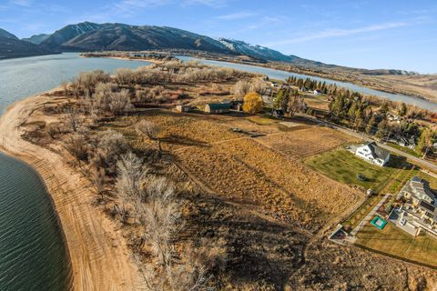 Tiny photo for 6611 E 100 S, Huntsville, UT 84317 (MLS # 2166830)