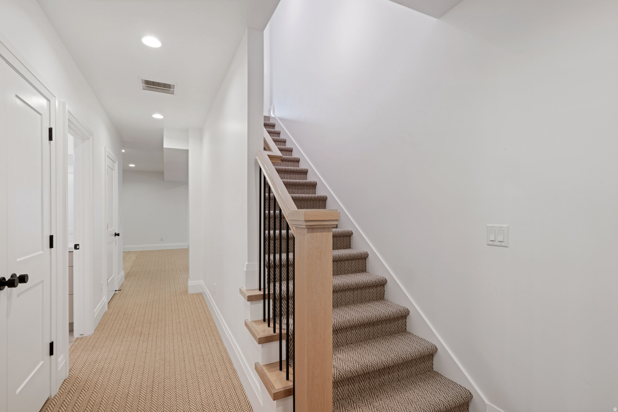 BEACON POINTE - Residential