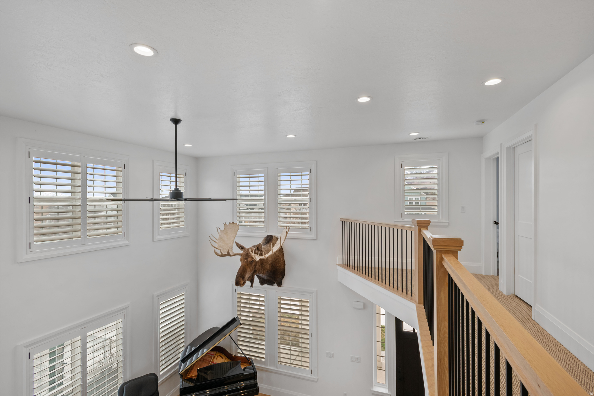 BEACON POINTE - Residential