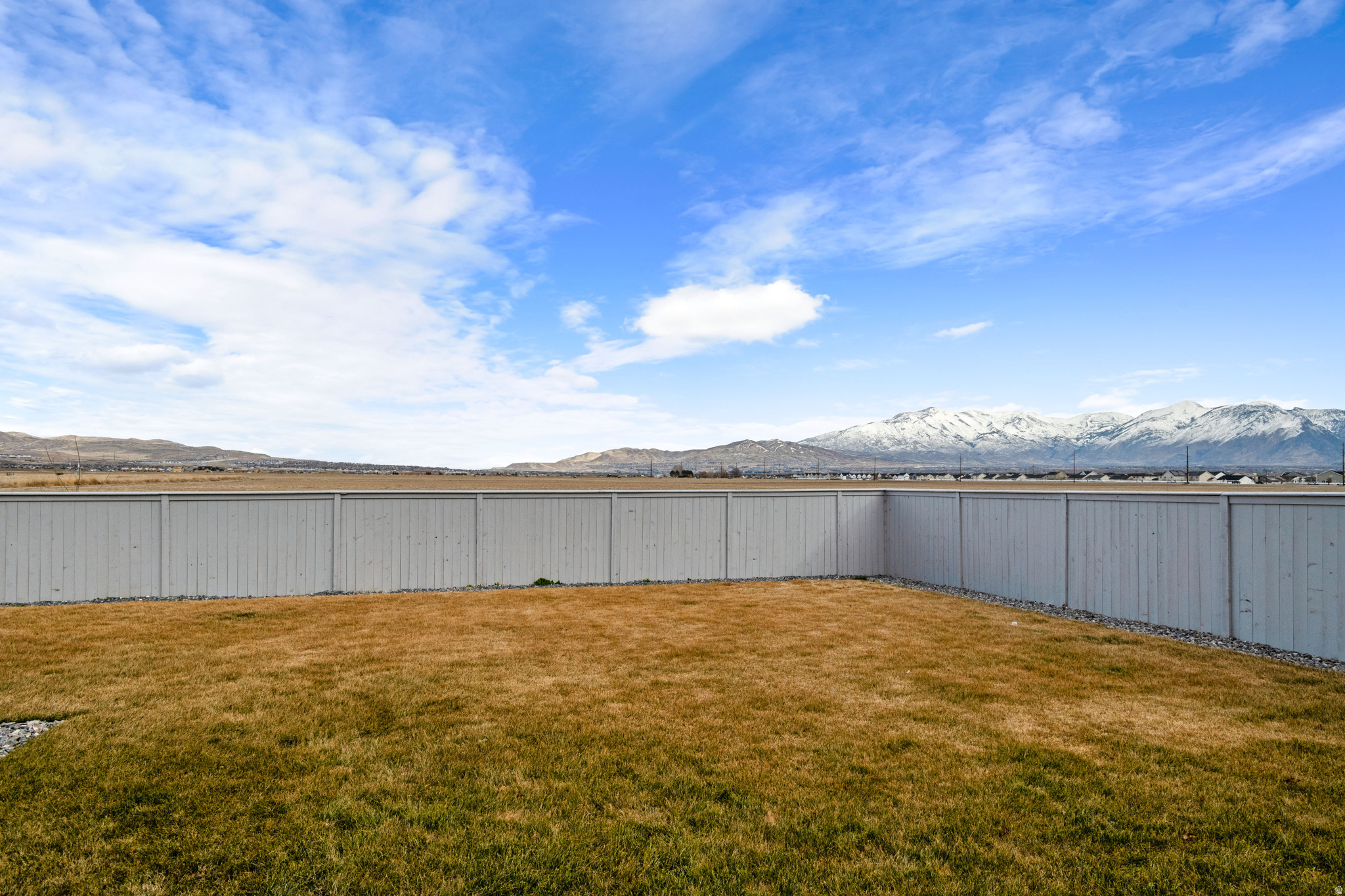 BEACON POINTE - Residential