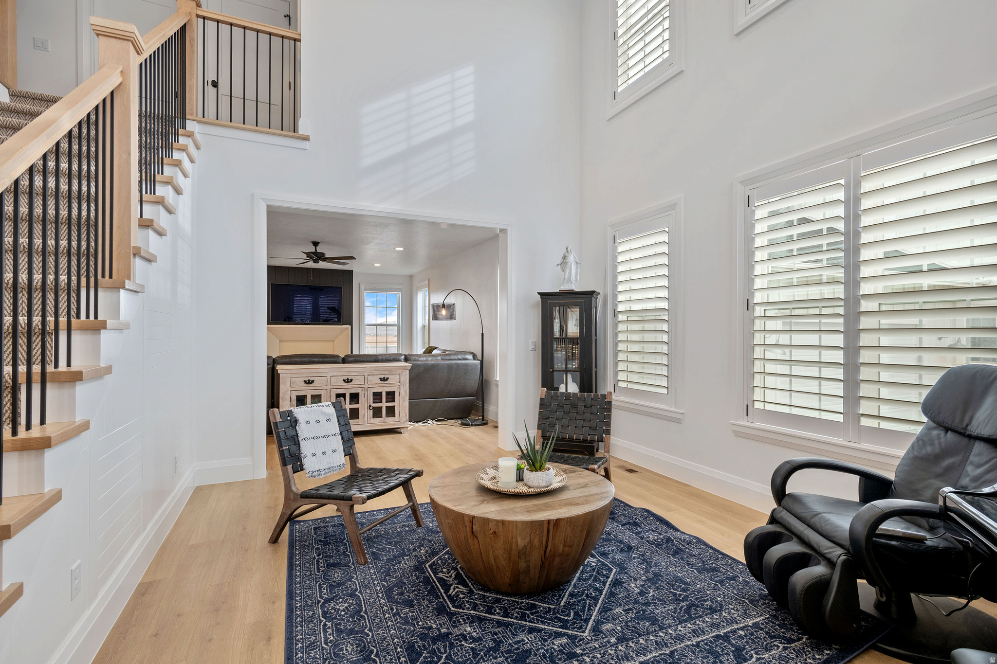 BEACON POINTE - Residential