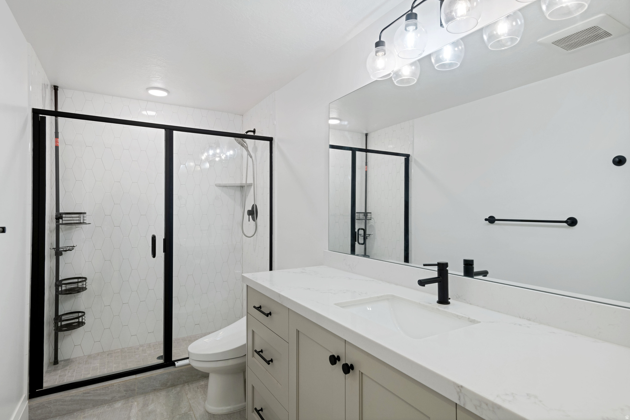 BEACON POINTE - Residential