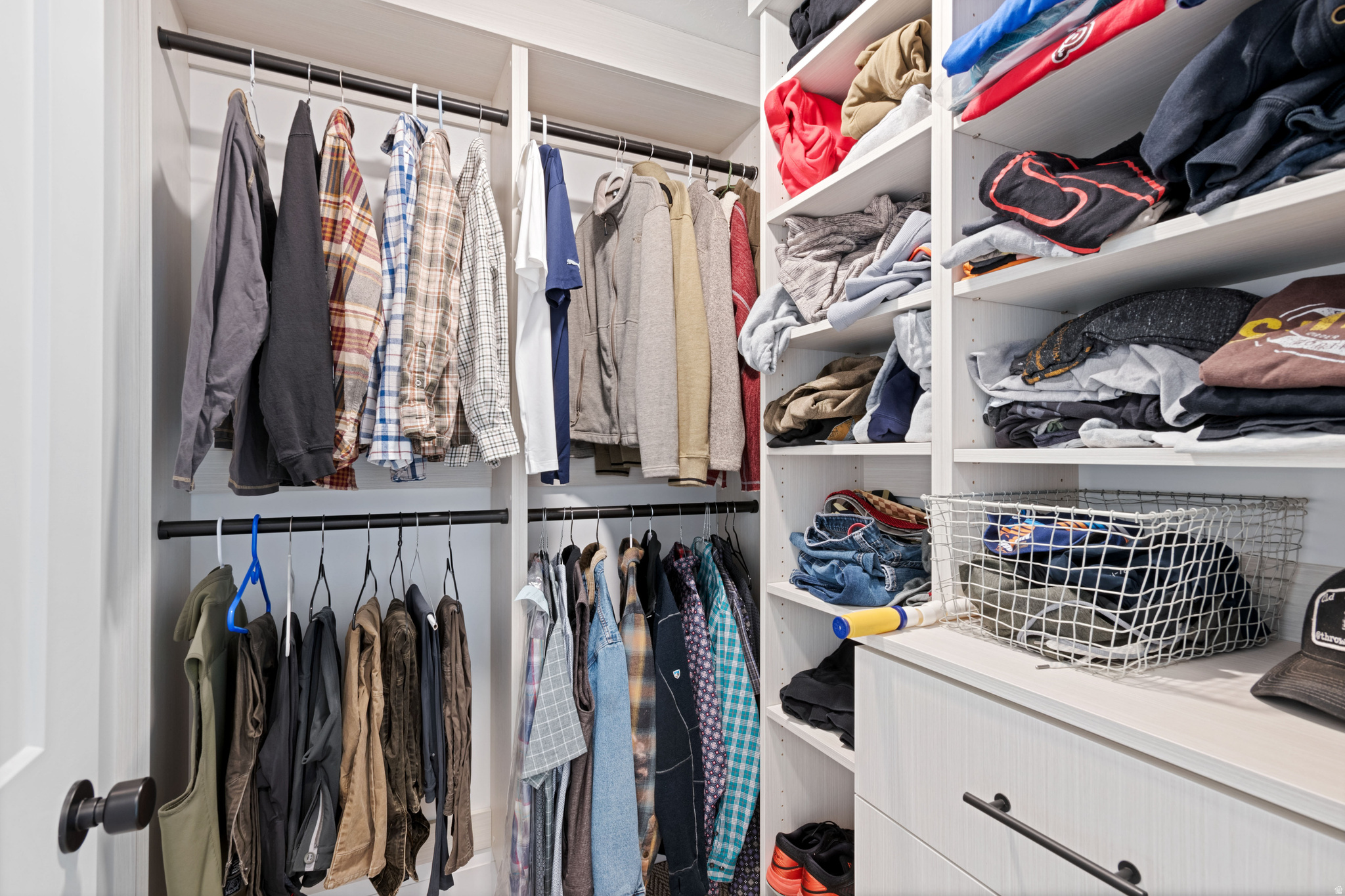 BEACON POINTE - Residential