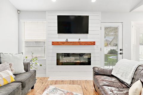 Tiny photo for 4863 W EMMA MINE DR S, Herriman, UT 84096 (MLS # 2135090)