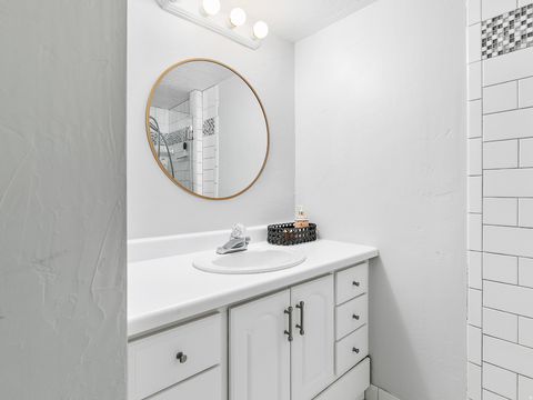 Tiny photo for 4863 W EMMA MINE DR S, Herriman, UT 84096 (MLS # 2135090)