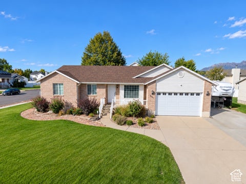 Photo of 850 W 2350 N, Layton, UT 84041 (MLS # 2188859)
