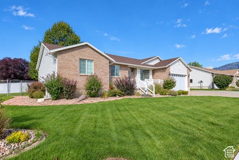 Tiny photo for 850 W 2350 N, Layton, UT 84041 (MLS # 2188859)