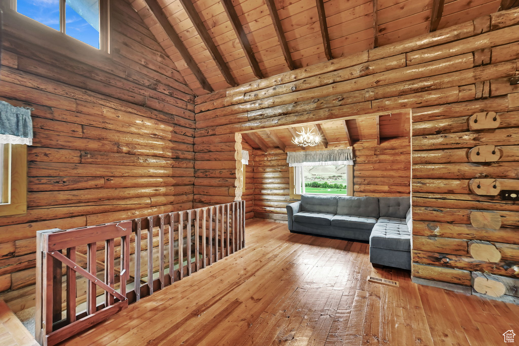 Mountain Green, Utah 84050, United States, 4 Bedrooms Bedrooms, ,3 BathroomsBathrooms,Residential,Active,199047