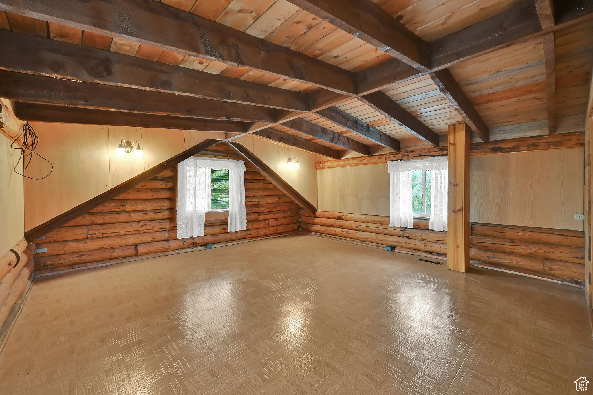 Mountain Green, Utah 84050, United States, 4 Bedrooms Bedrooms, ,3 BathroomsBathrooms,Residential,Active,199047