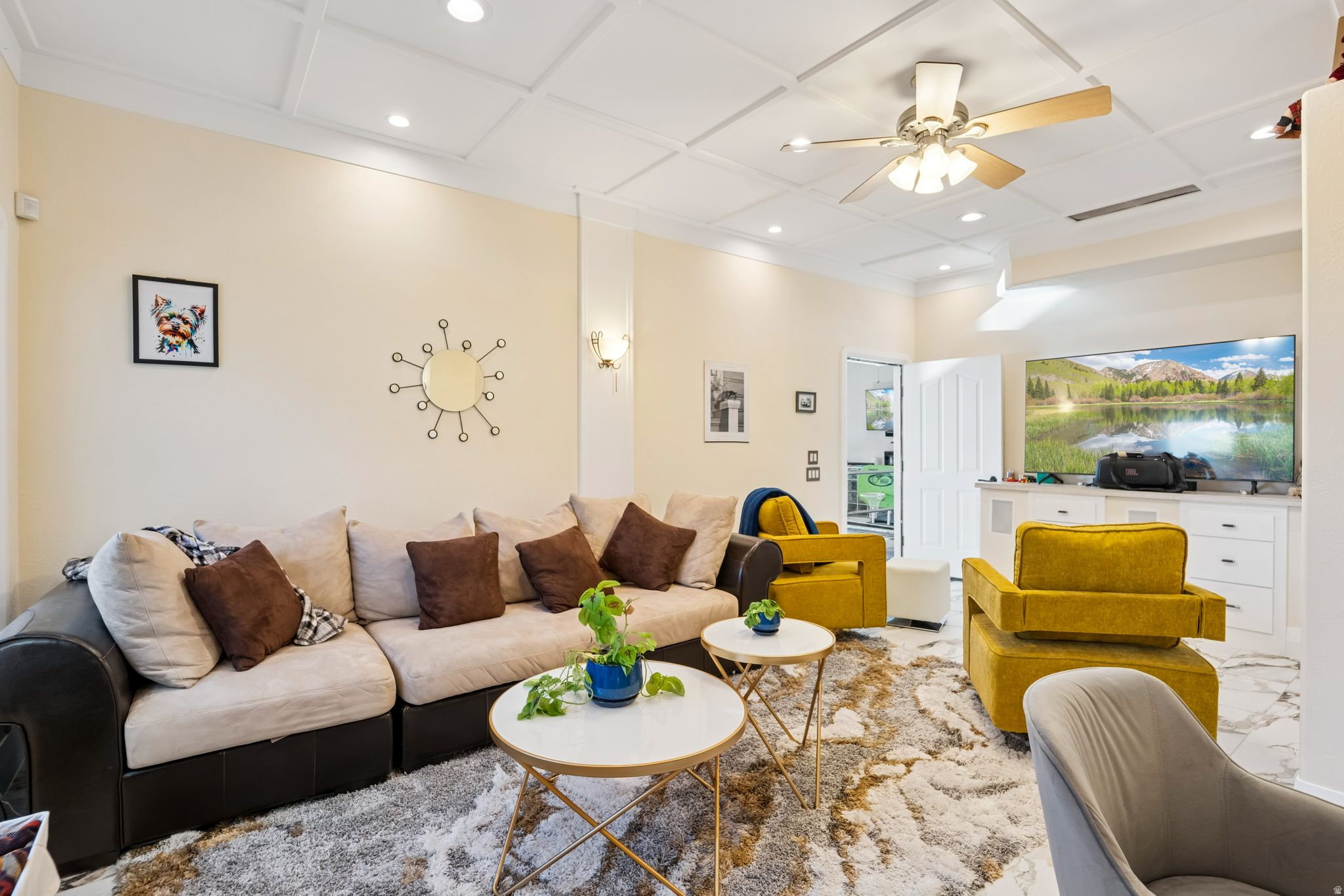 DORCHESTER POINTE - Residential