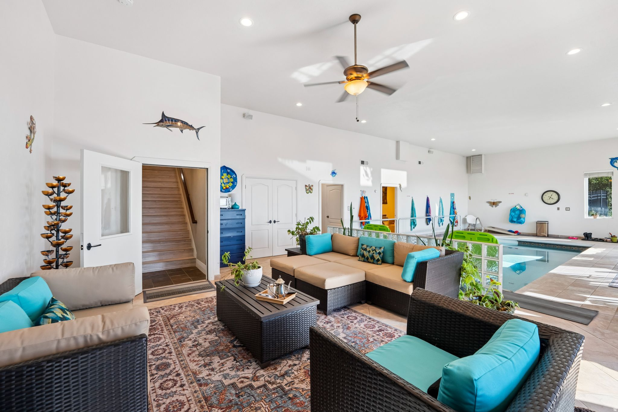 DORCHESTER POINTE - Residential