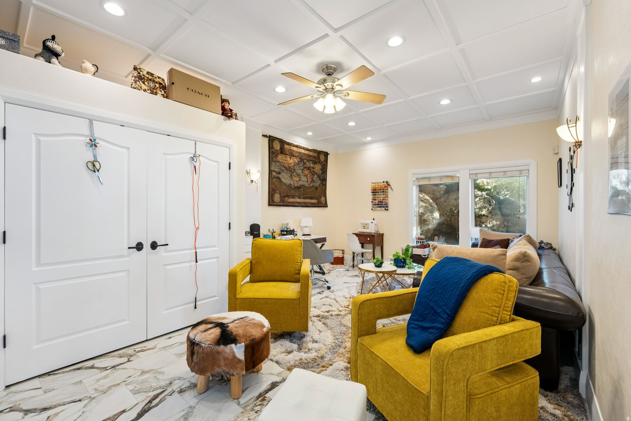 DORCHESTER POINTE - Residential