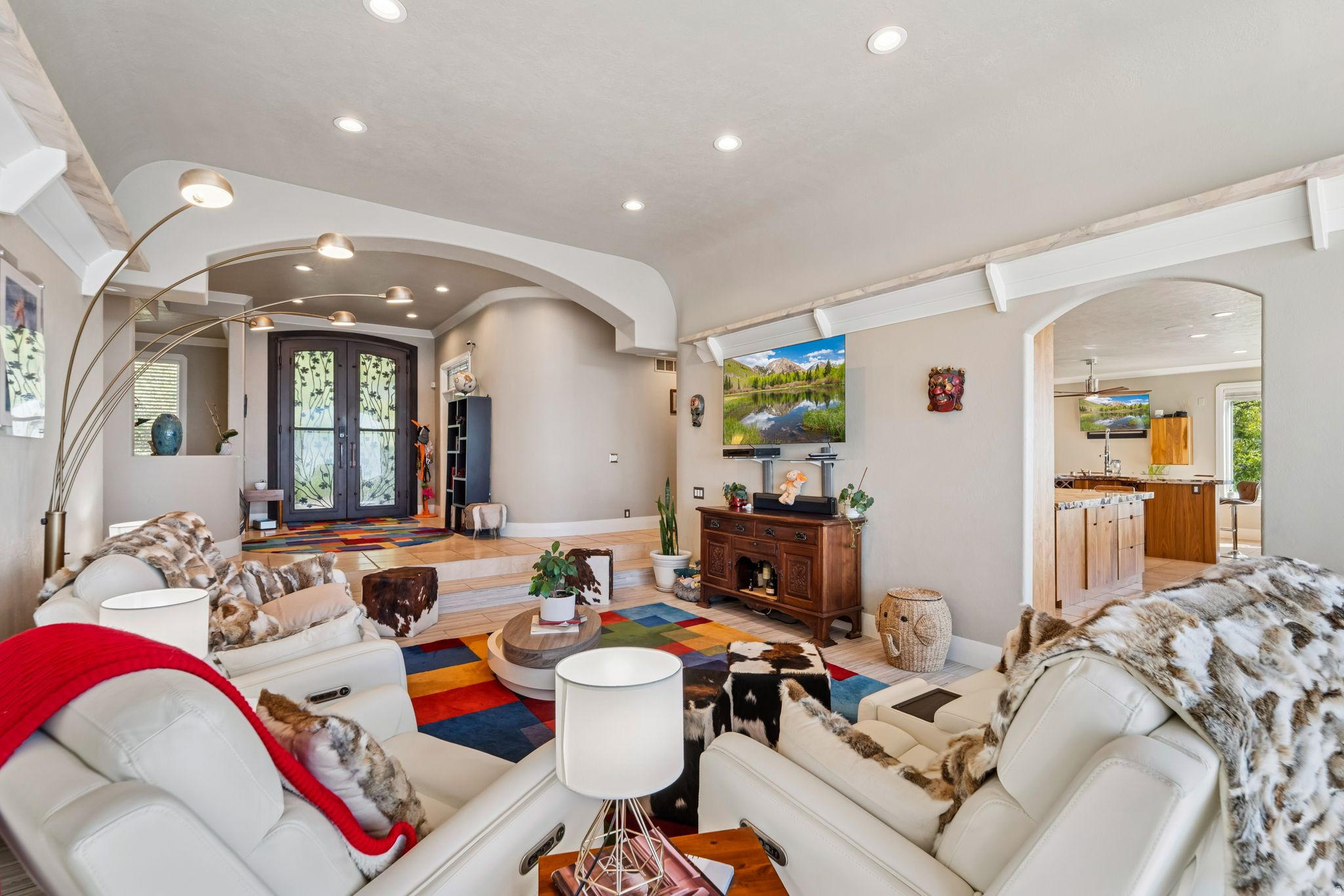 DORCHESTER POINTE - Residential