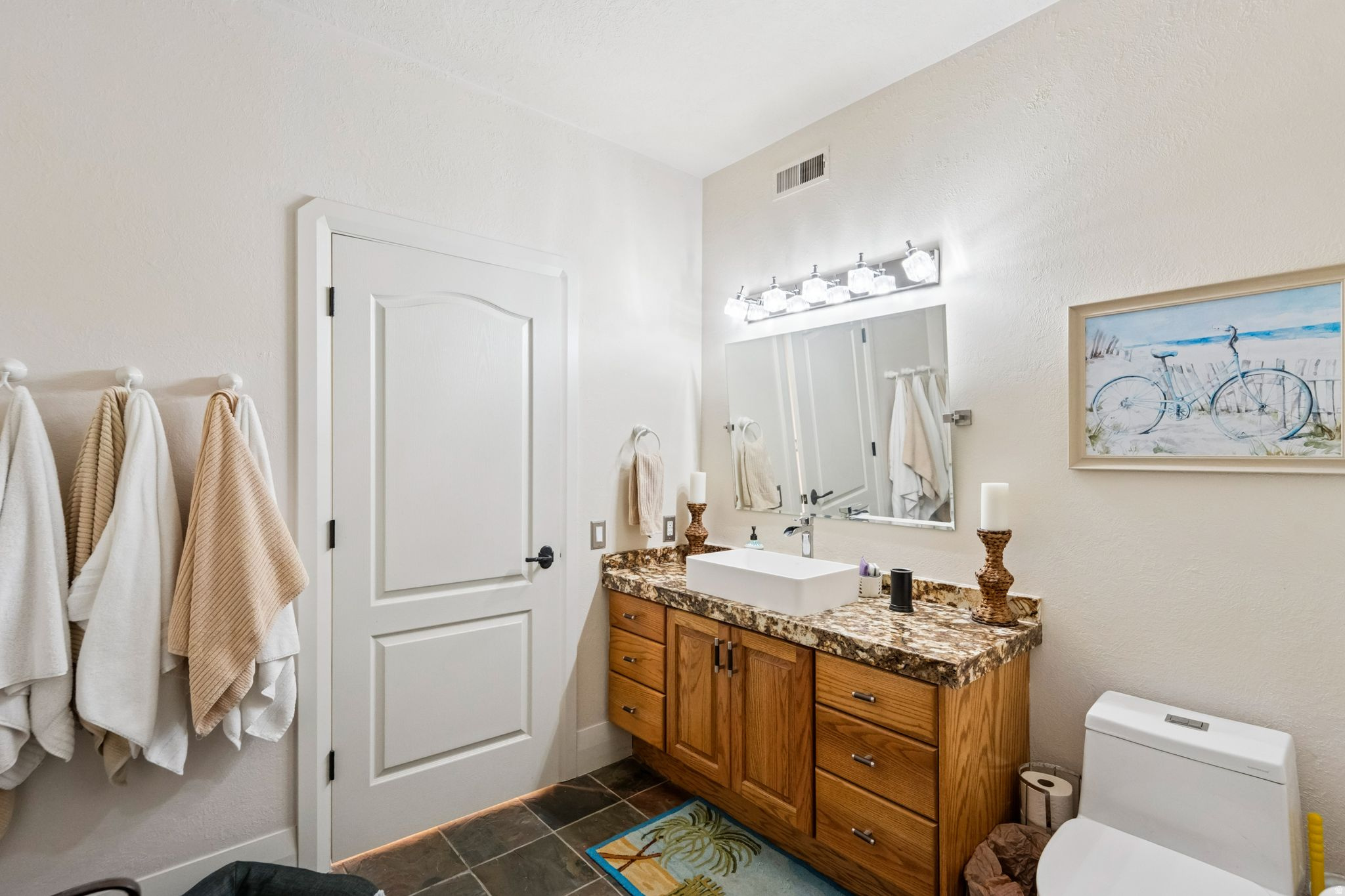 DORCHESTER POINTE - Residential