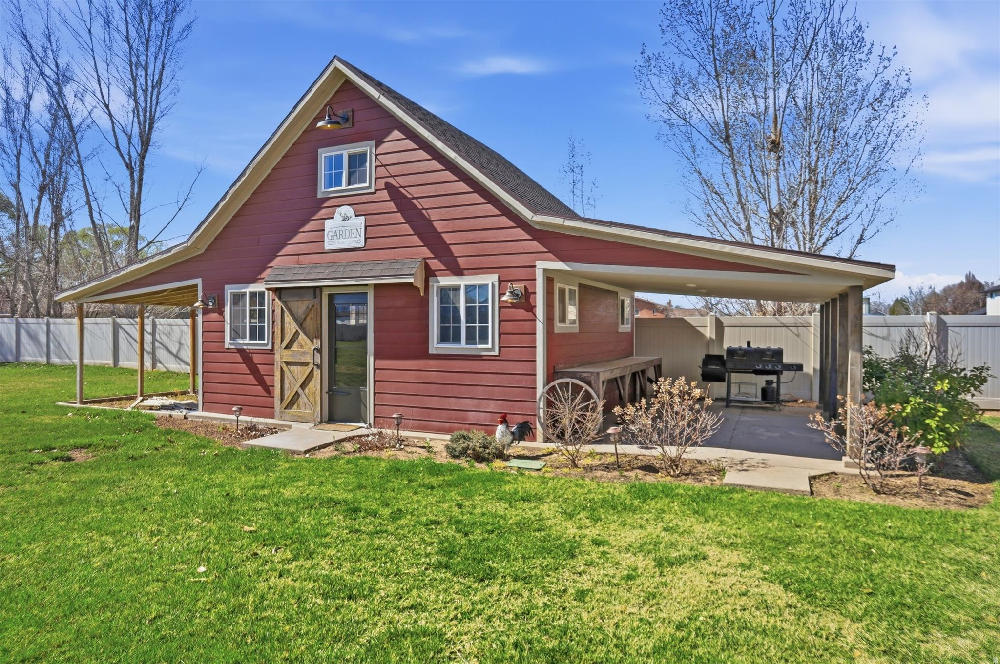 WILLOW WOOD - Residential