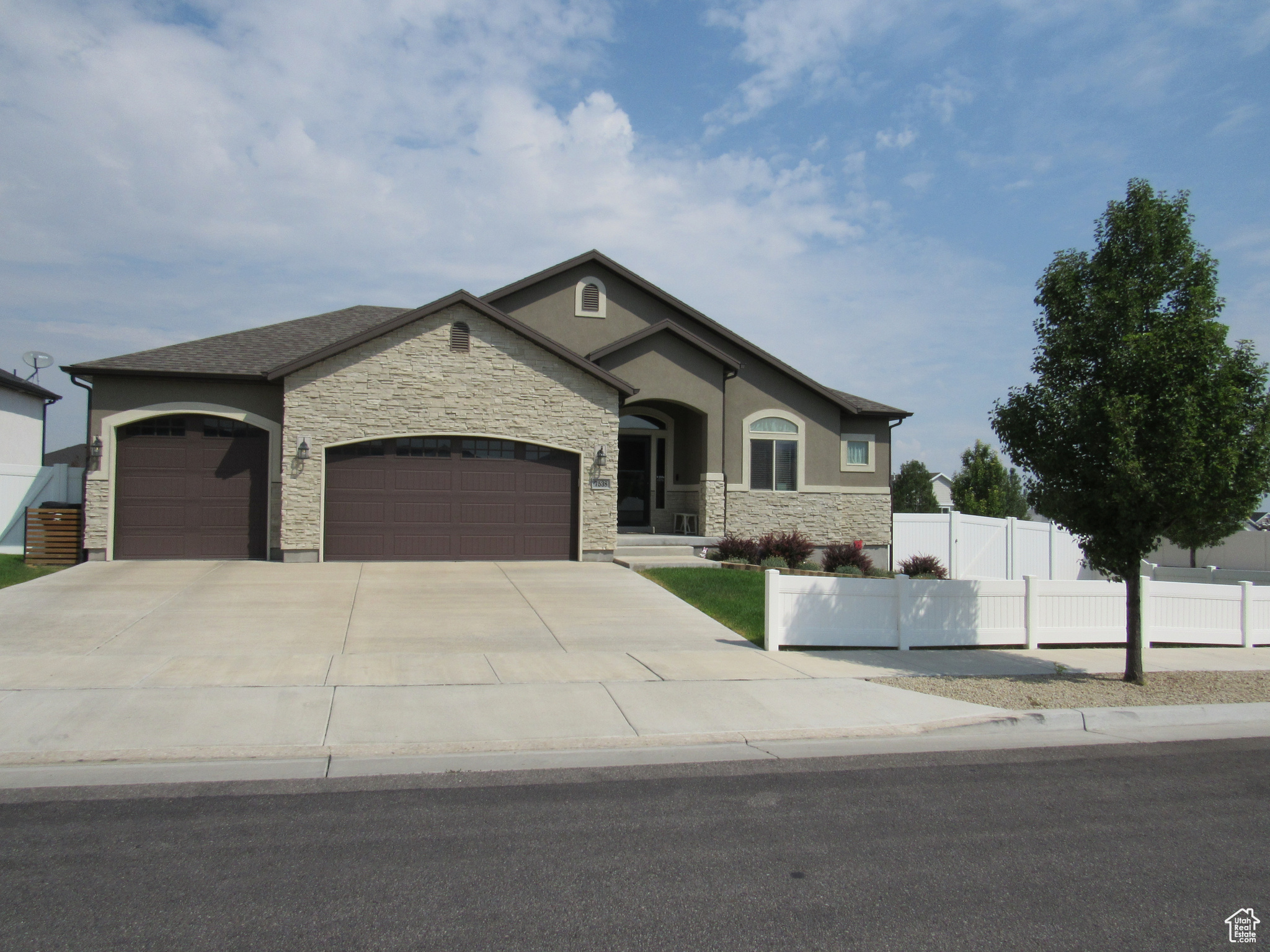 7538 W BOX LEAF CIR S