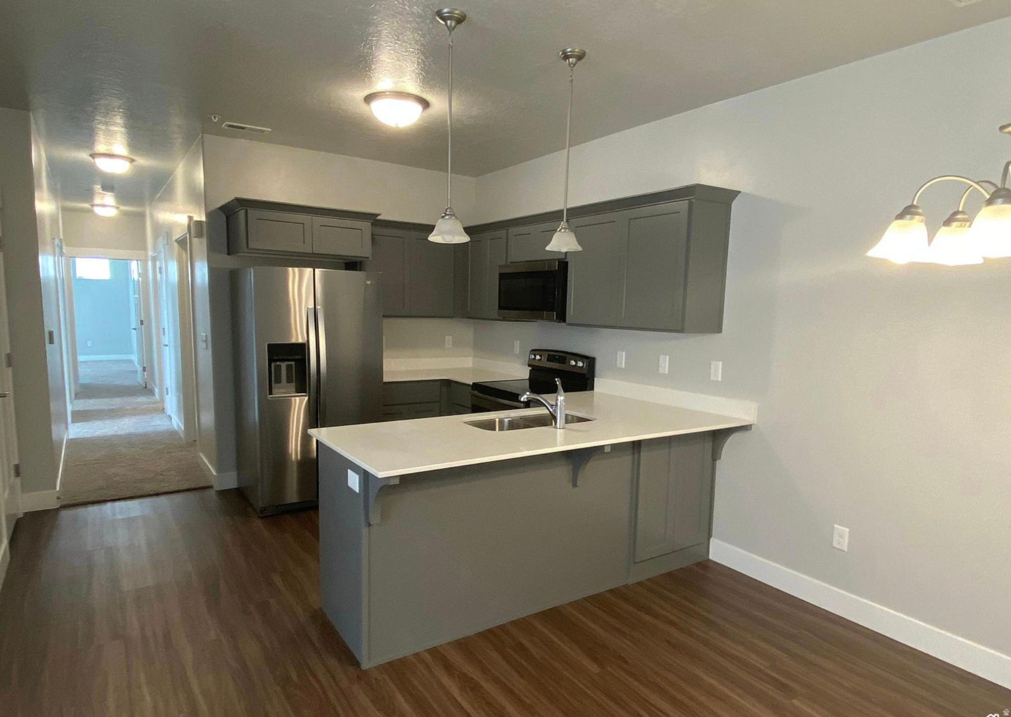 SADDLEBROOK CONDOMIN - Residential Lease