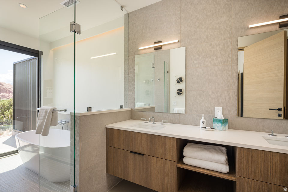 LIONSBACK RESORT - Residential