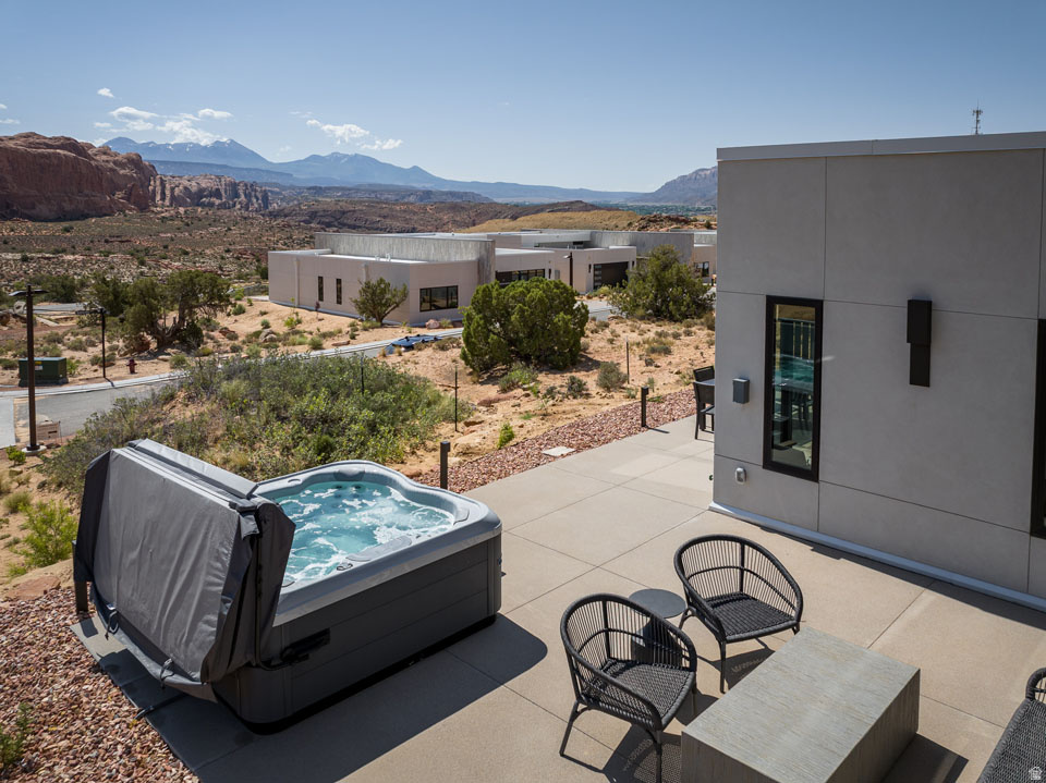 LIONSBACK RESORT - Residential