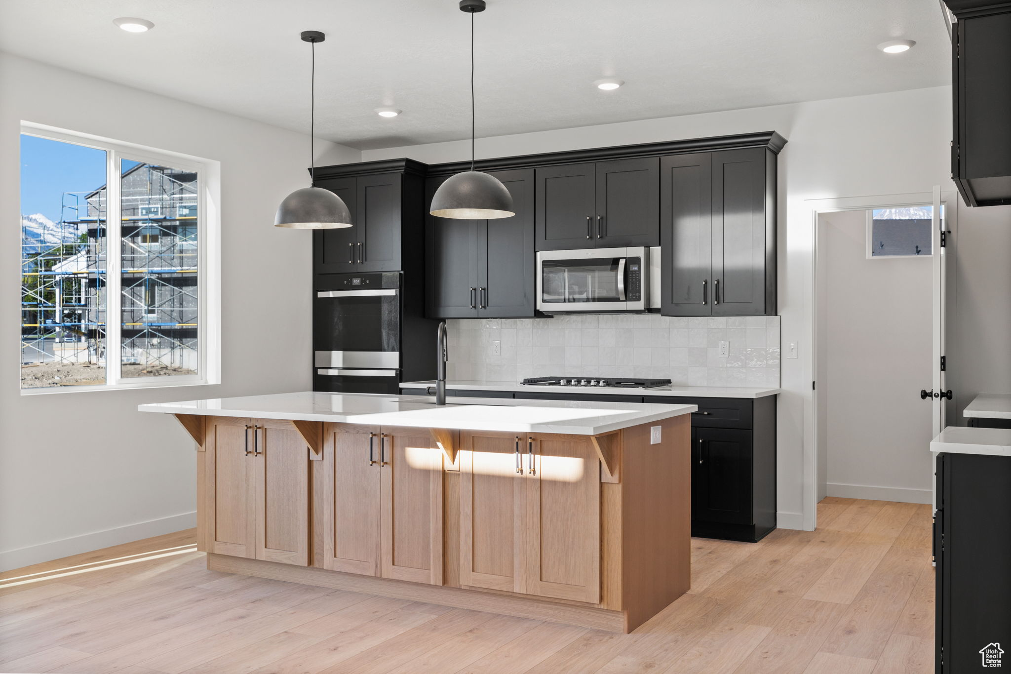 1626 E Livi Ln #2, Saratoga Springs, Utah image 12