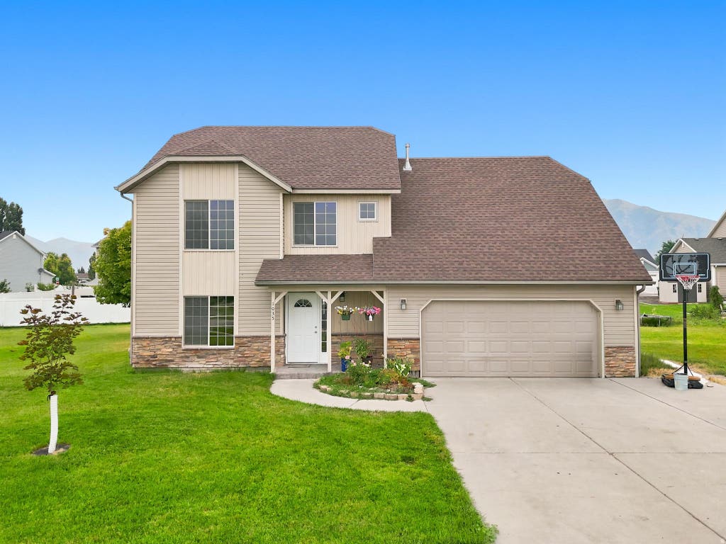 Photo of 1035 W 2470 S, Nibley, UT 84321 (MLS # 2174679)