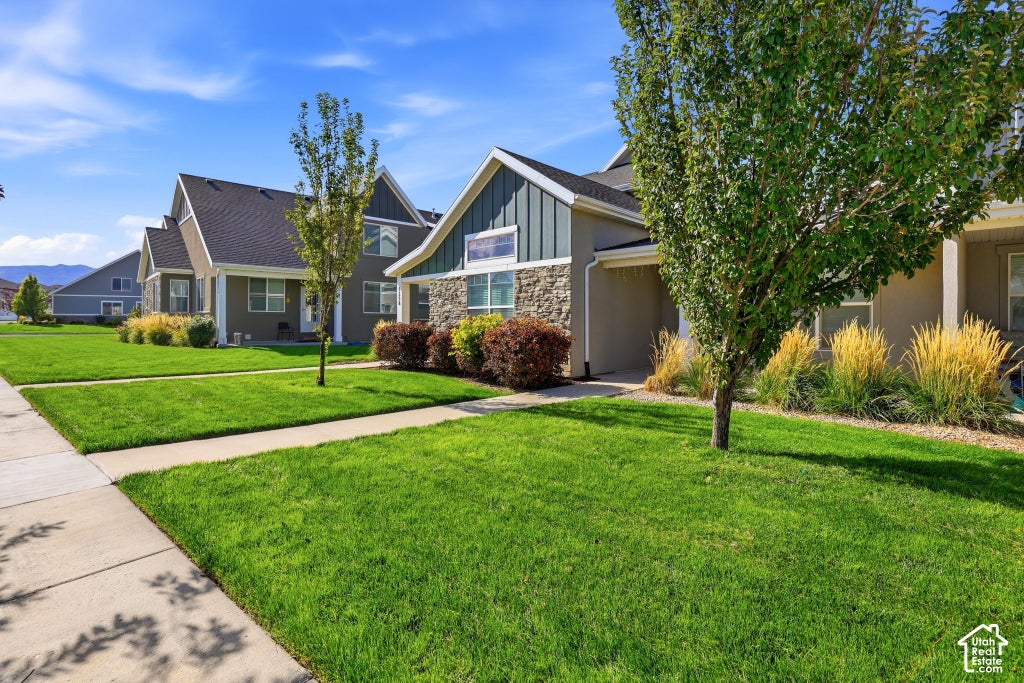 Photo of 5256 W MILLER CROSSING DR, Herriman, UT 84096 (MLS # 2189474)