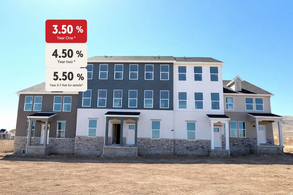 Photo of 867 S MATHILDA DR #244, Saratoga Springs, UT 84045 (MLS # 2147911)