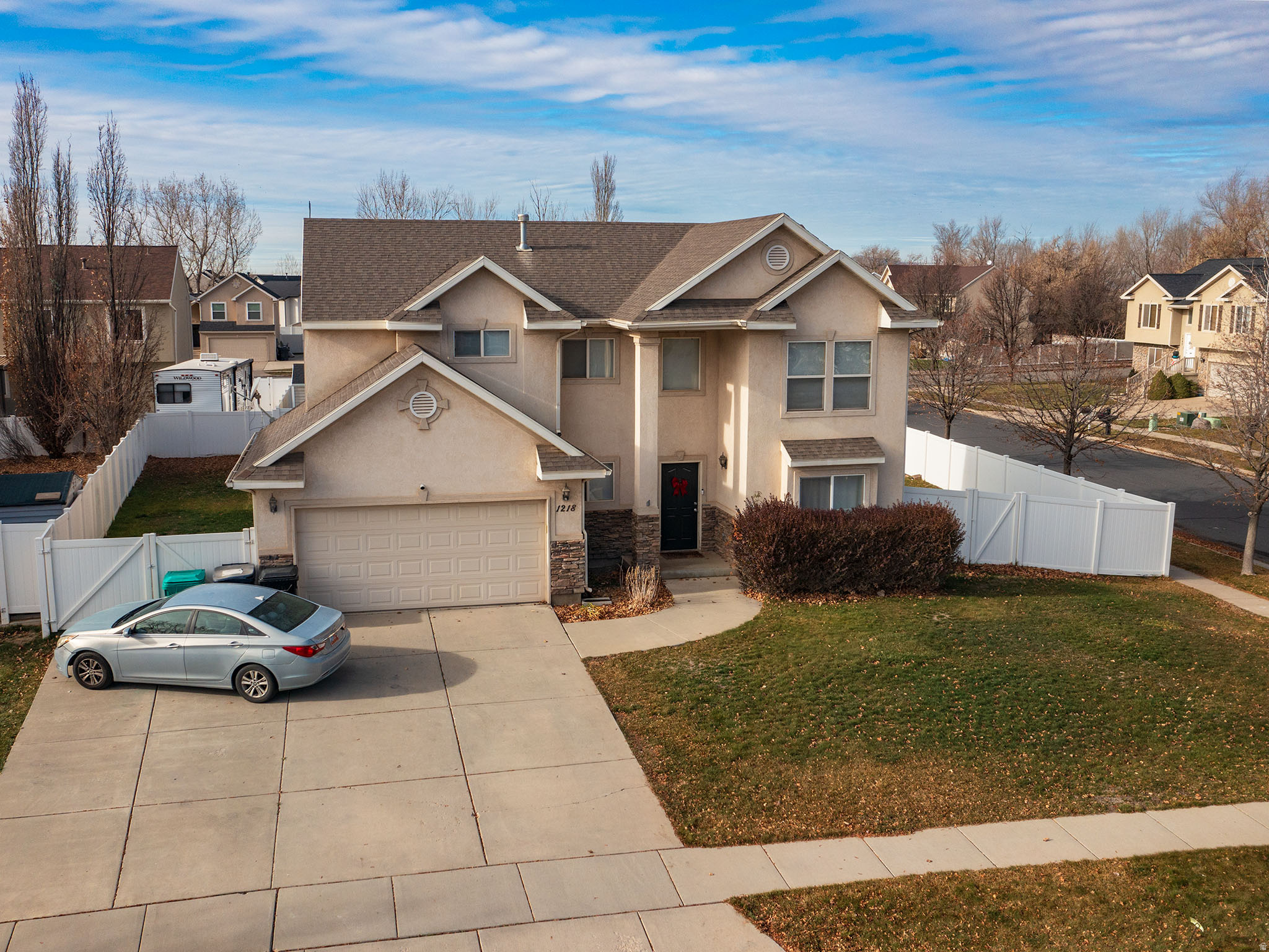 ARGYLE ACRES - Residential