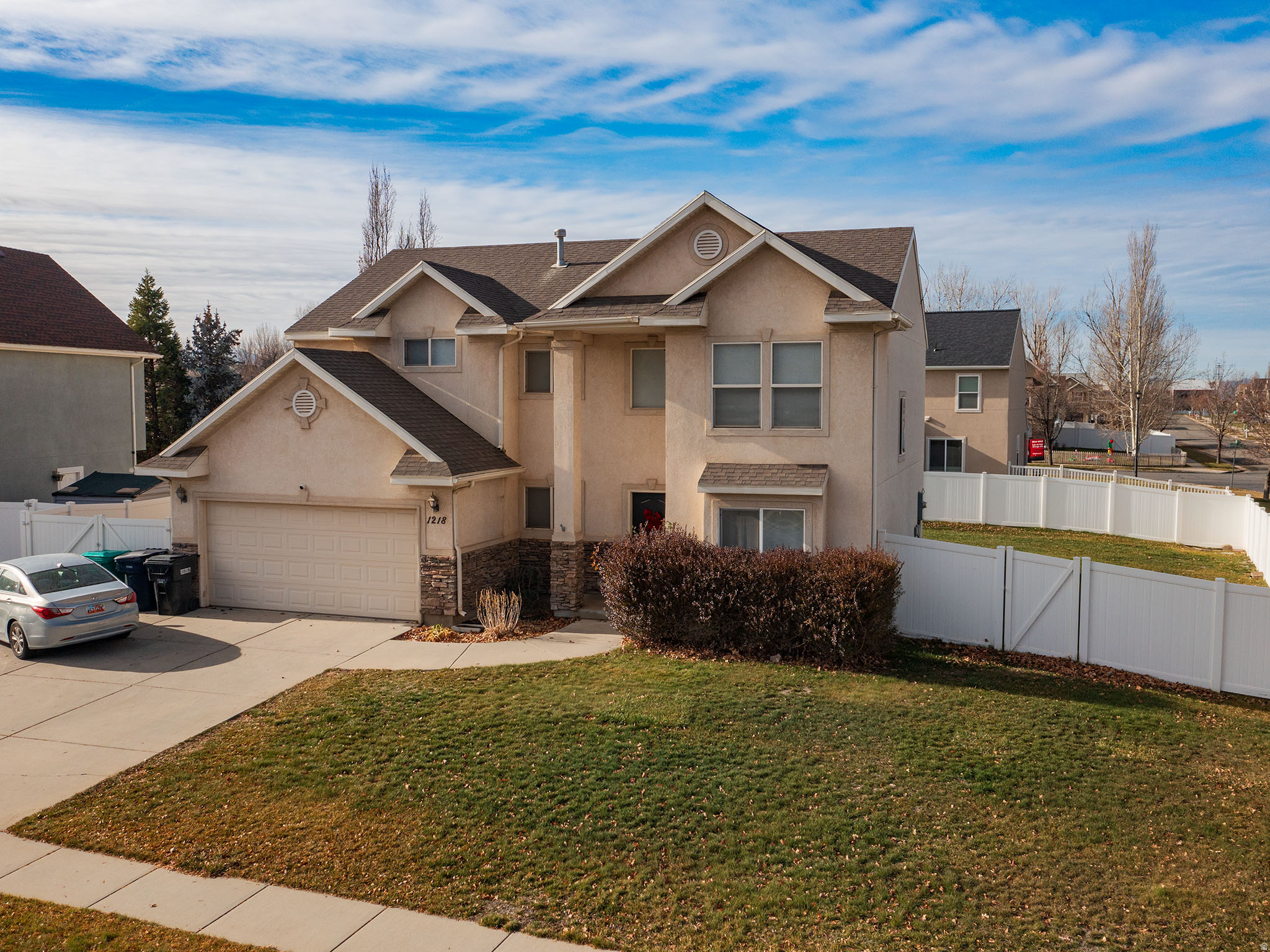 ARGYLE ACRES - Residential