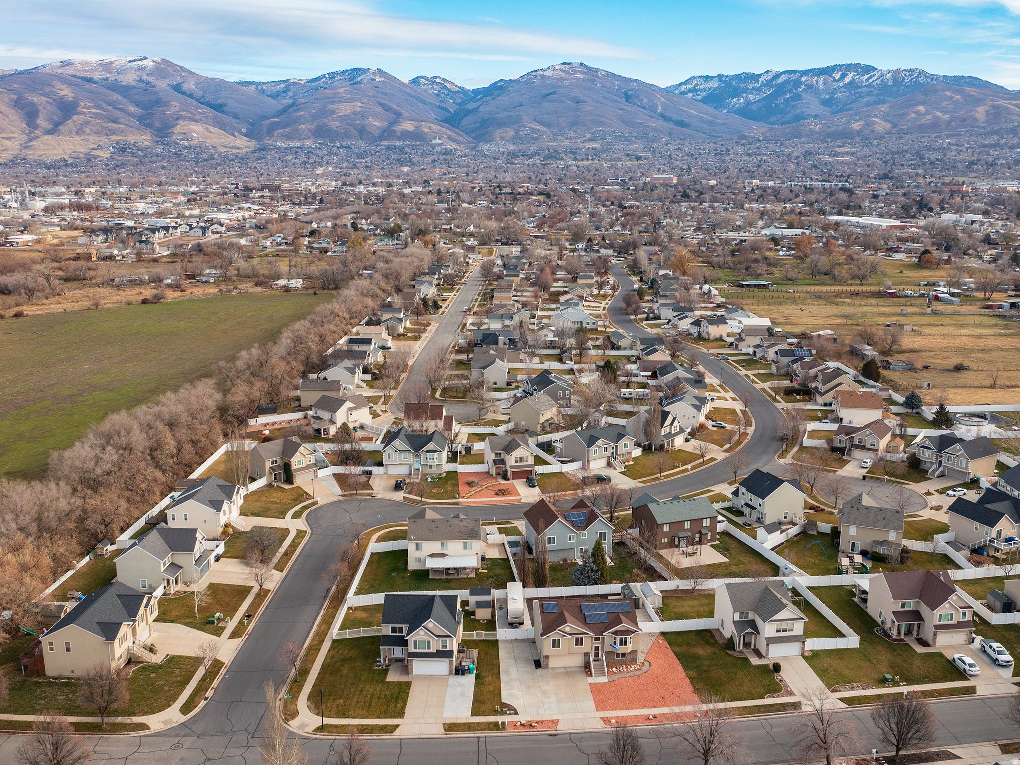 ARGYLE ACRES - Residential