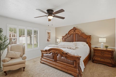 Tiny photo for 593 N FLINT ST, Kaysville, UT 84037 (MLS # 2174025)