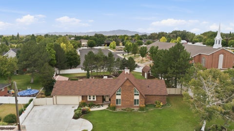 Tiny photo for 593 N FLINT ST, Kaysville, UT 84037 (MLS # 2174025)