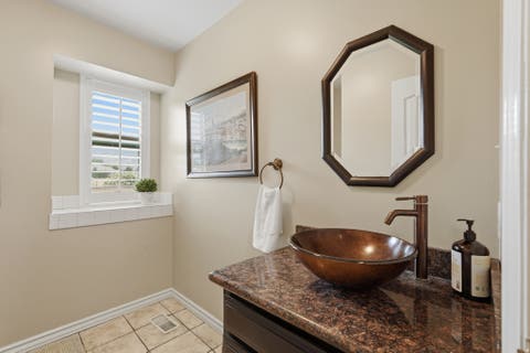 Tiny photo for 593 N FLINT ST, Kaysville, UT 84037 (MLS # 2174025)