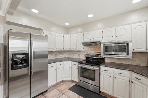 Tiny photo for 593 N FLINT ST, Kaysville, UT 84037 (MLS # 2174025)