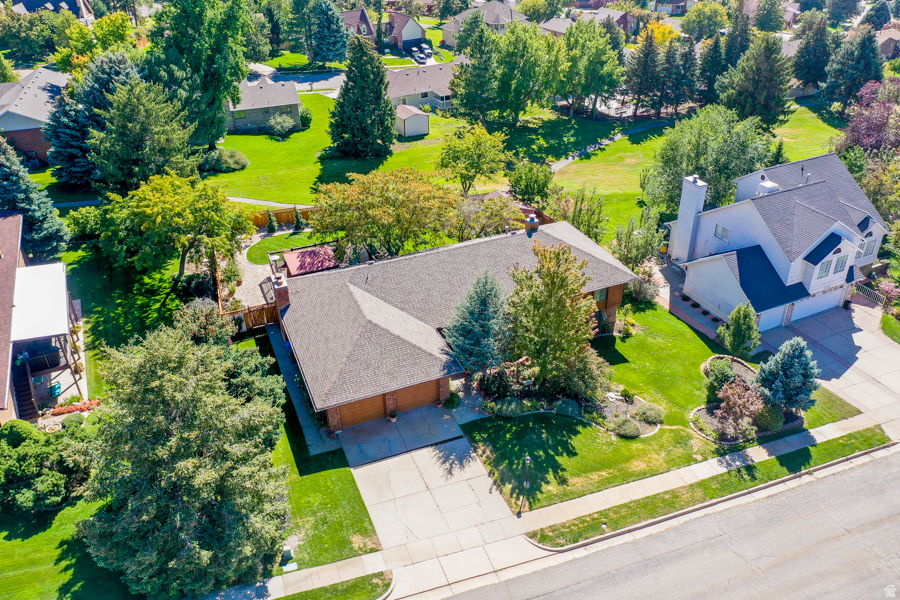 LAKEVIEW HEIGHTS - Residential