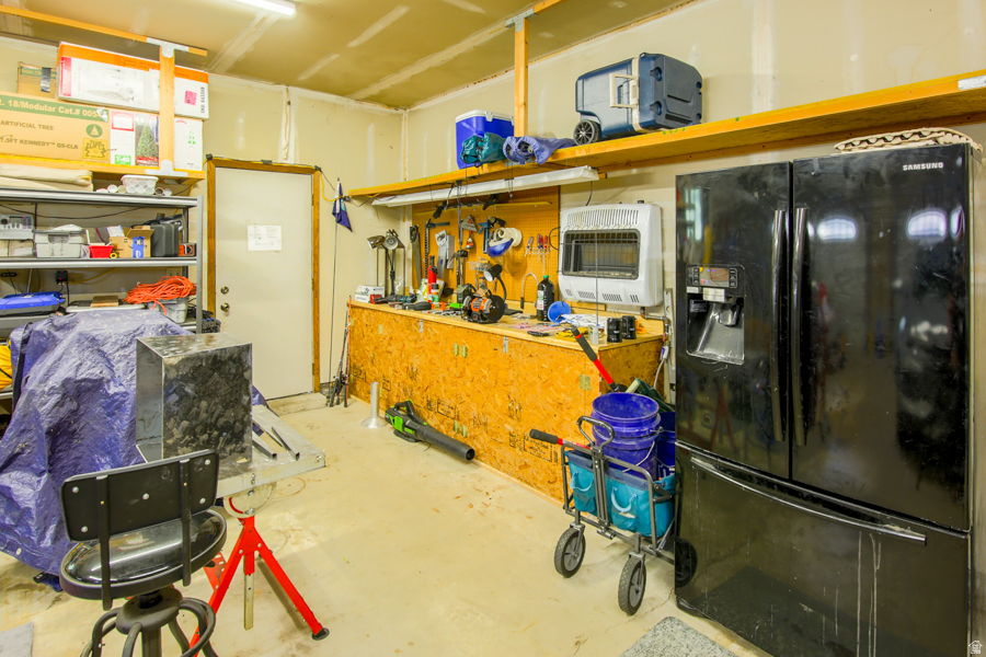 LAKEVIEW HEIGHTS - Residential