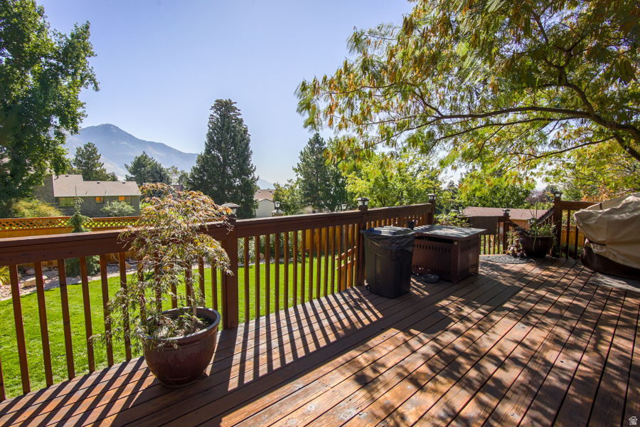 LAKEVIEW HEIGHTS - Residential