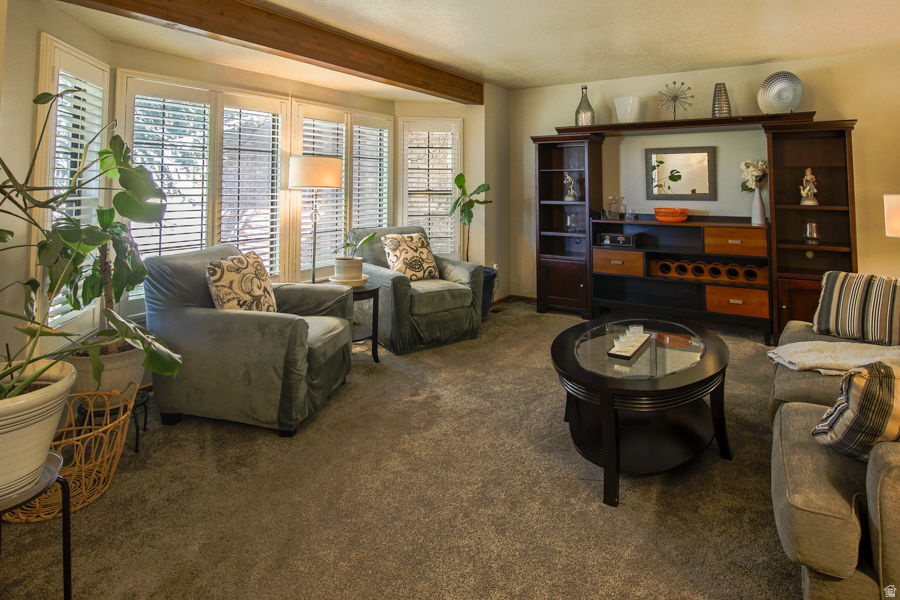 LAKEVIEW HEIGHTS - Residential