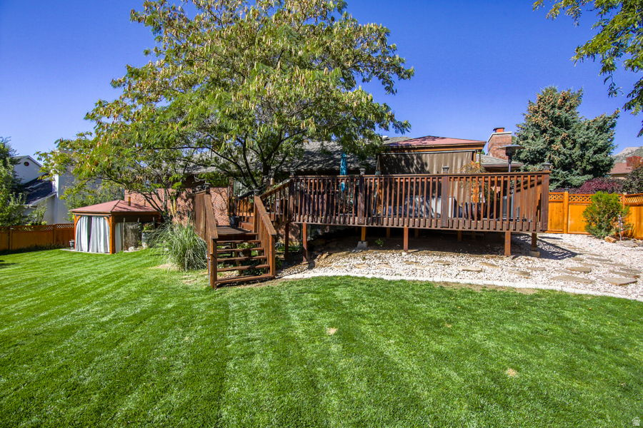 LAKEVIEW HEIGHTS - Residential