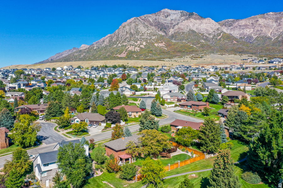 LAKEVIEW HEIGHTS - Residential