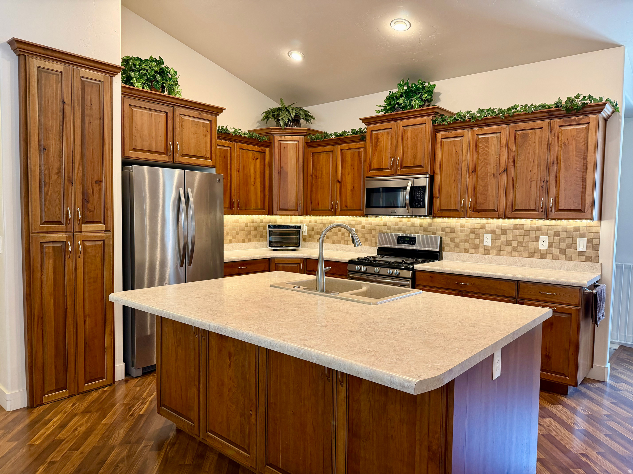 HERITAGE VILLAGE - Residential