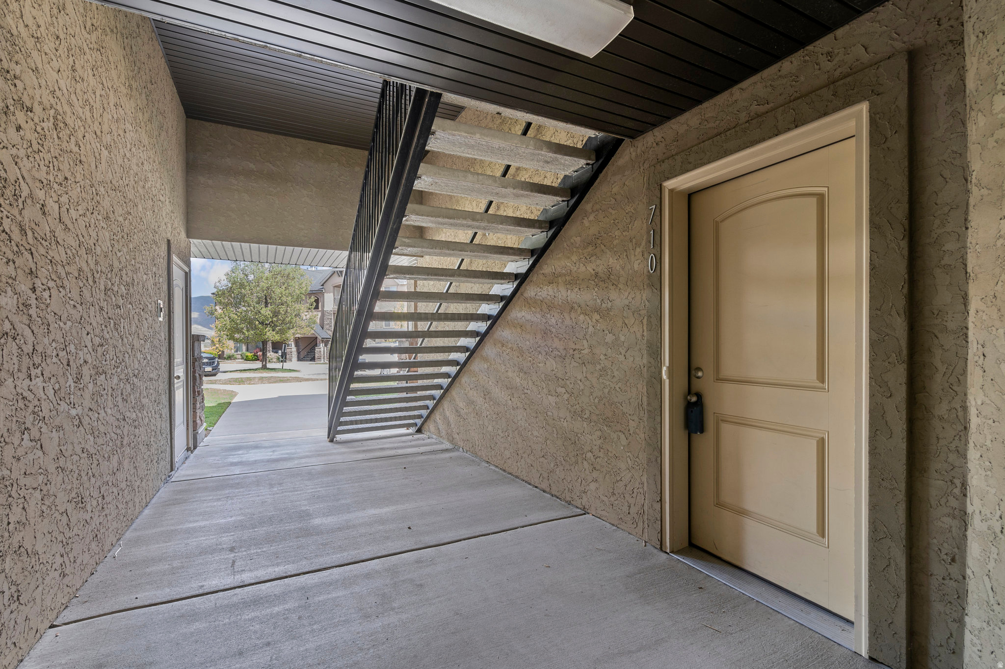 RIDGESTONE - Residential