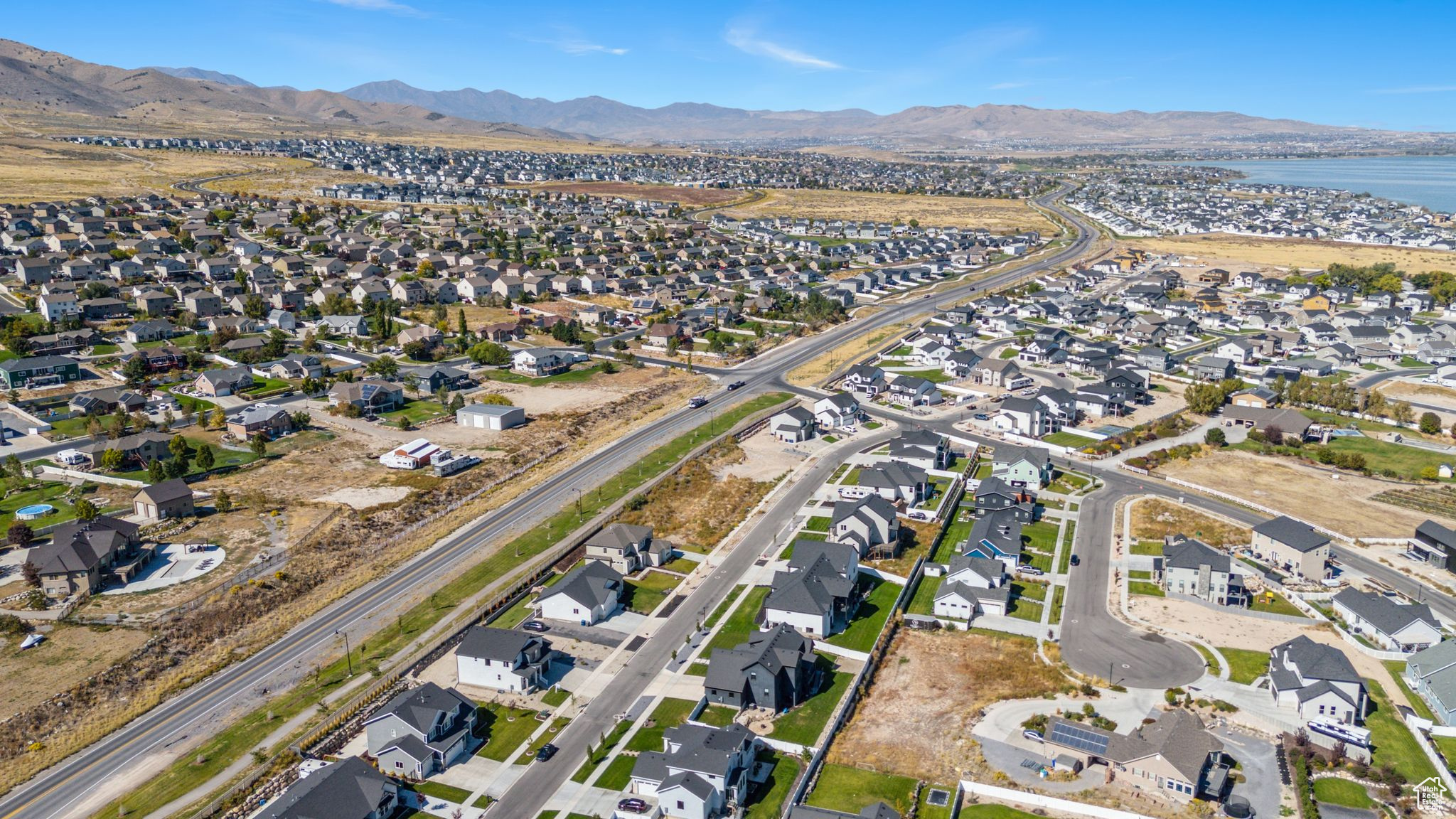 3582 S Garibaldi Way, Saratoga Springs, Utah image 47